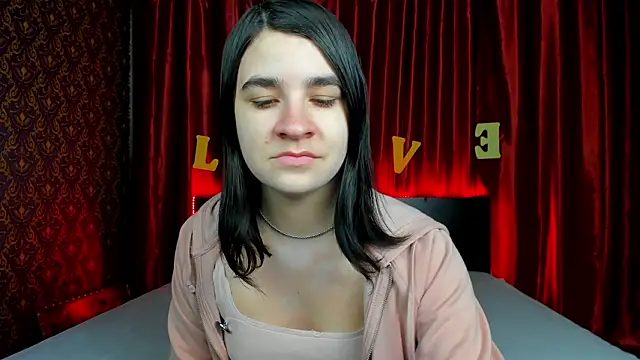  Polly Love  online show from February 2026 07:42:02 AM