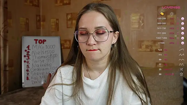 Miatiny online show from March 2025 03:40:02 PM