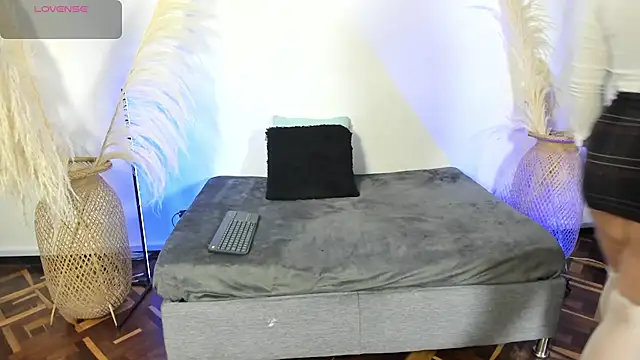 emma sexxy online show from September 2025 11:14:01 AM