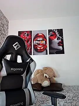 Antonella2 m online show from September 2025 01:11:02 PM