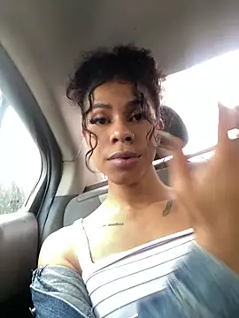 bloom444 online show from November 2025 07:56:02 PM