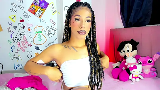 Snapshot of bloom444 chatting on February 2026 04:09:02 AM bloom444 online show from February 2026 04:09:02 AM