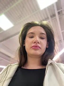 Holly Molii online show from December 2024 05:07:02 AM