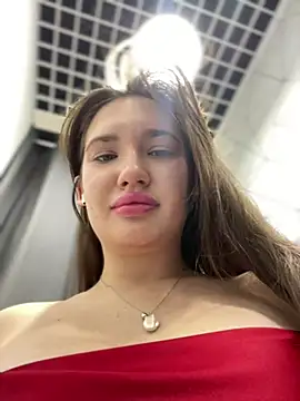 Holly Molii online show from December 2024 08:09:01 AM