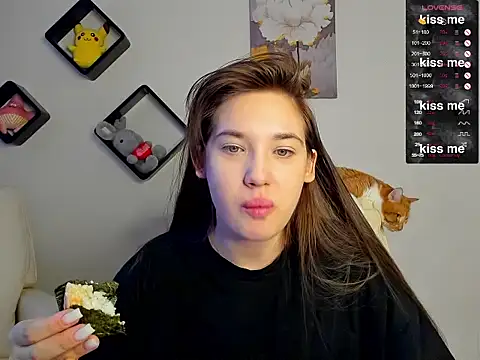 Holly Molii online show from February 2025 07:29:01 AM