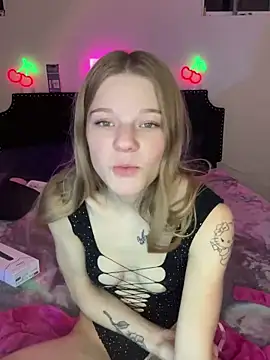 Snapshot of foxy_ana13 chatting on January 2025 03:07:01 AM foxy ana13 online show from January 2025 03:07:01 AM