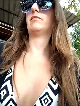 Snapshot of Alexvit2616 chatting on February 2025 03:18:02 AM Alexvit2616 online show from February 2025 03:18:02 AM