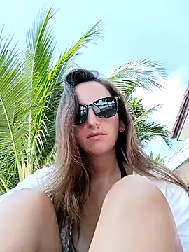 Snapshot of Alexvit2616 chatting on March 2025 03:41:01 AM Alexvit2616 online show from March 2025 03:41:01 AM