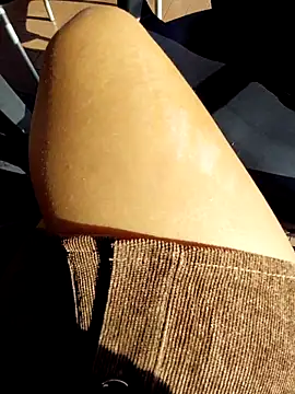 Snapshot of Alexvit2616 chatting on November 2025 11:21:01 AM Alexvit2616 online show from November 2025 11:21:01 AM