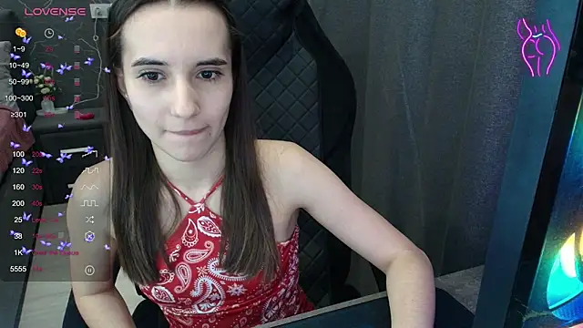 Alice Weiss online show from February 2026 02:07:02 PM