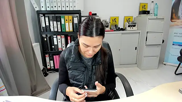 kilenyapatrice online show from October 2025 10:59:02 AM