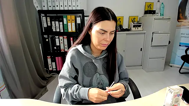 kilenyapatrice online show from October 2025 10:16:02 AM