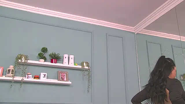 ElyzaIbarra online show from March 2025 11:03:01 AM