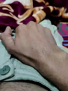 Snapshot of William390 chatting on January 2025 04:23:01 PM William390 online show from January 2025 04:23:01 PM