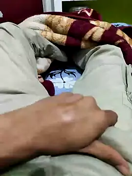 Snapshot of William390 chatting on January 2025 04:06:01 PM William390 online show from January 2025 04:06:01 PM