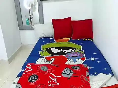 Velk hot online show from January 2026 03:50:01 PM