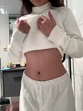 Aimeil online show from December 2024 02:39:01 PM