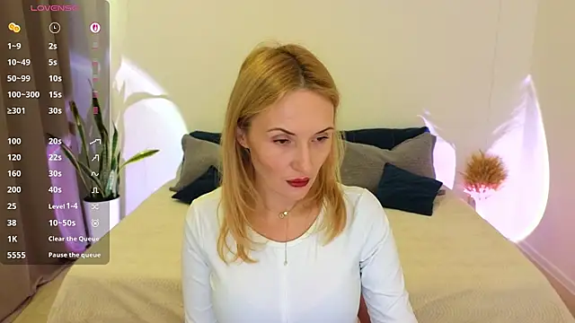 Snapshot of AlisssaRose chatting on January 2026 07:06:01 PM AlisssaRose online show from January 2026 07:06:01 PM