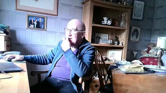 Adamdaddybear online show from January 2025 01:52:01 PM