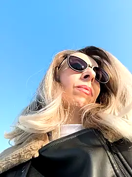 SukyGirl online show from February 2025 02:22:02 PM