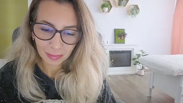 SukyGirl online show from September 2025 06:50:01 AM