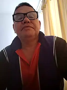 Snapshot of catatunboculion chatting on January 2025 01:47:01 PM catatunboculion online show from January 2025 01:47:01 PM