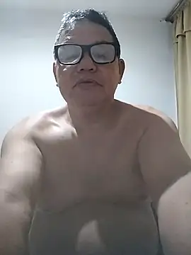 Snapshot of catatunboculion chatting on January 2025 10:59:01 AM catatunboculion online show from January 2025 10:59:01 AM