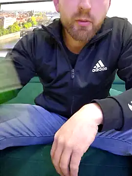 Snapshot of mikhael9999 chatting on March 2025 09:01:02 PM mikhael9999 online show from March 2025 09:01:02 PM