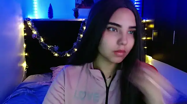 Miapeyton online show from December 2024 08:57:02 PM