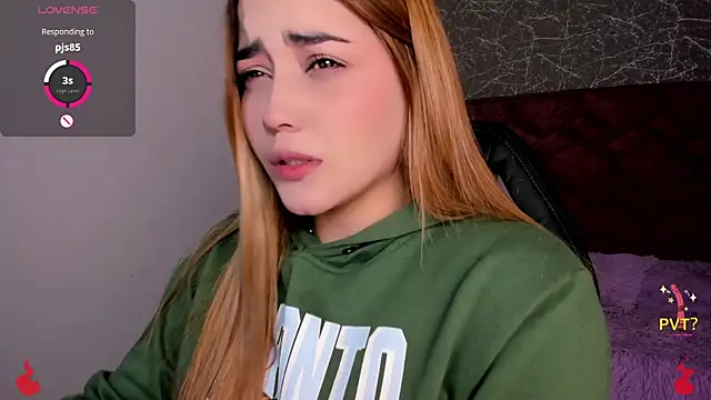 Lucia star   online show from January 2025 07:26:02 PM