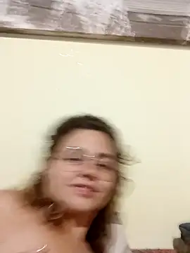 Snapshot of ItalianiMuli chatting on December 2024 11:21:01 PM ItalianiMuli online show from December 2024 11:21:01 PM