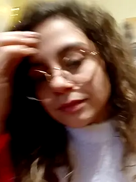 Snapshot of ItalianiMuli chatting on December 2024 10:27:01 PM ItalianiMuli online show from December 2024 10:27:01 PM