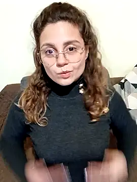 Snapshot of ItalianiMuli chatting on December 2024 09:20:01 PM ItalianiMuli online show from December 2024 09:20:01 PM