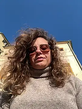 Snapshot of ItalianiMuli chatting on February 2025 02:35:02 PM ItalianiMuli online show from February 2025 02:35:02 PM