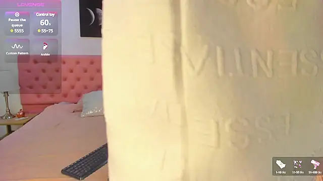 Latrellx7 online show from January 2025 12:04:02 PM