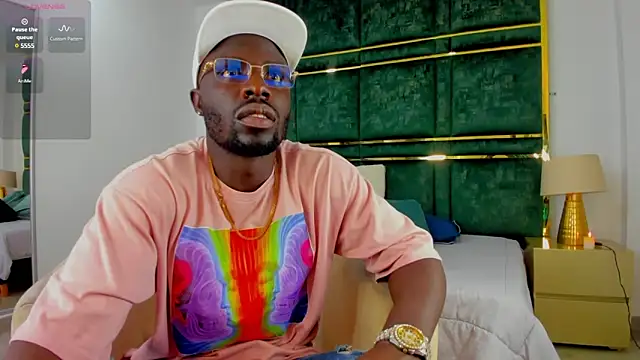 Latrellx7 online show from February 2025 11:46:02 AM