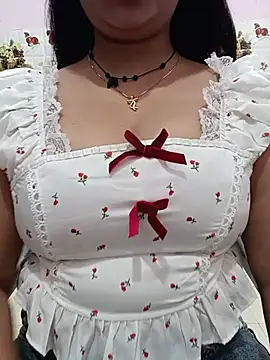 Snapshot of cute-mahek chatting on June 2026 09:44:02 AM cute-mahek online show from June 2026 09:44:02 AM