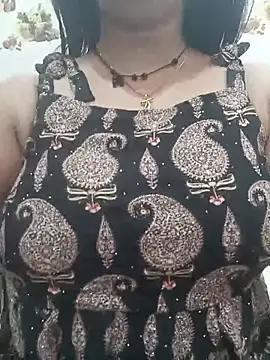 Snapshot of cute-mahek chatting on June 2026 06:46:02 PM cute-mahek online show from June 2026 06:46:02 PM