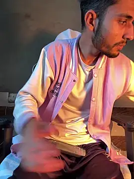 Snapshot of AjaxStar chatting on February 2026 10:47:01 AM AjaxStar online show from February 2026 10:47:01 AM