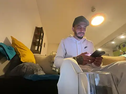 Rebeu313 online show from January 2025 08:14:01 PM