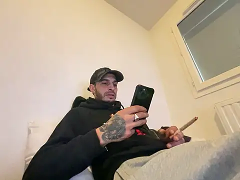 Rebeu313 online show from January 2026 02:43:01 PM