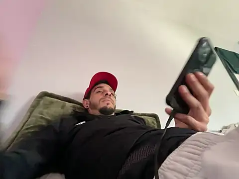 Rebeu313 online show from March 2026 01:15:01 PM