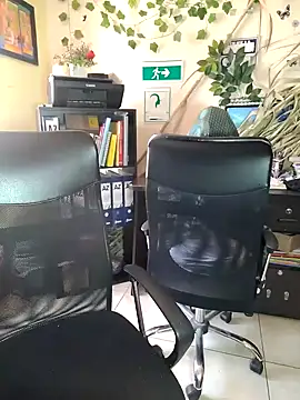 Snapshot of NAJWA-ARAB chatting on January 2025 02:25:01 PM NAJWA-ARAB online show from January 2025 02:25:01 PM