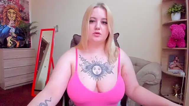 Doliss online show from November 2025 06:52:01 AM