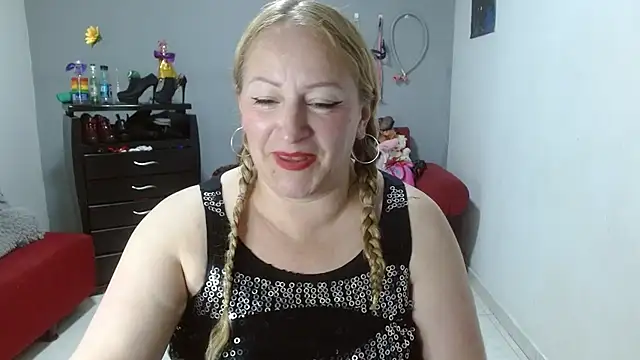 emperabigbootybigass online show from February 2025 03:20:02 PM