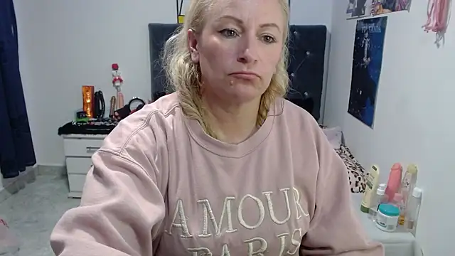 Snapshot of emperabigbootybigass chatting on May 2026 01:02:04 AM emperabigbootybigass online show from May 2026 01:02:04 AM