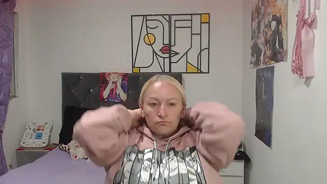 emperabigbootybigass online show from June 2026 12:28:02 PM
