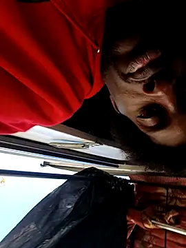 DevinToore online show from October 2025 08:10:01 PM