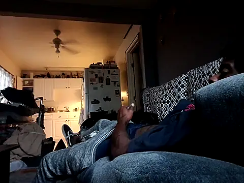 DevinToore online show from November 2025 03:12:02 PM