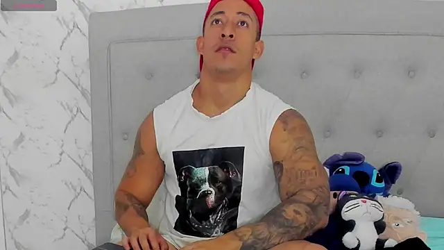 luigiferrara online show from April 2026 02:47:01 PM